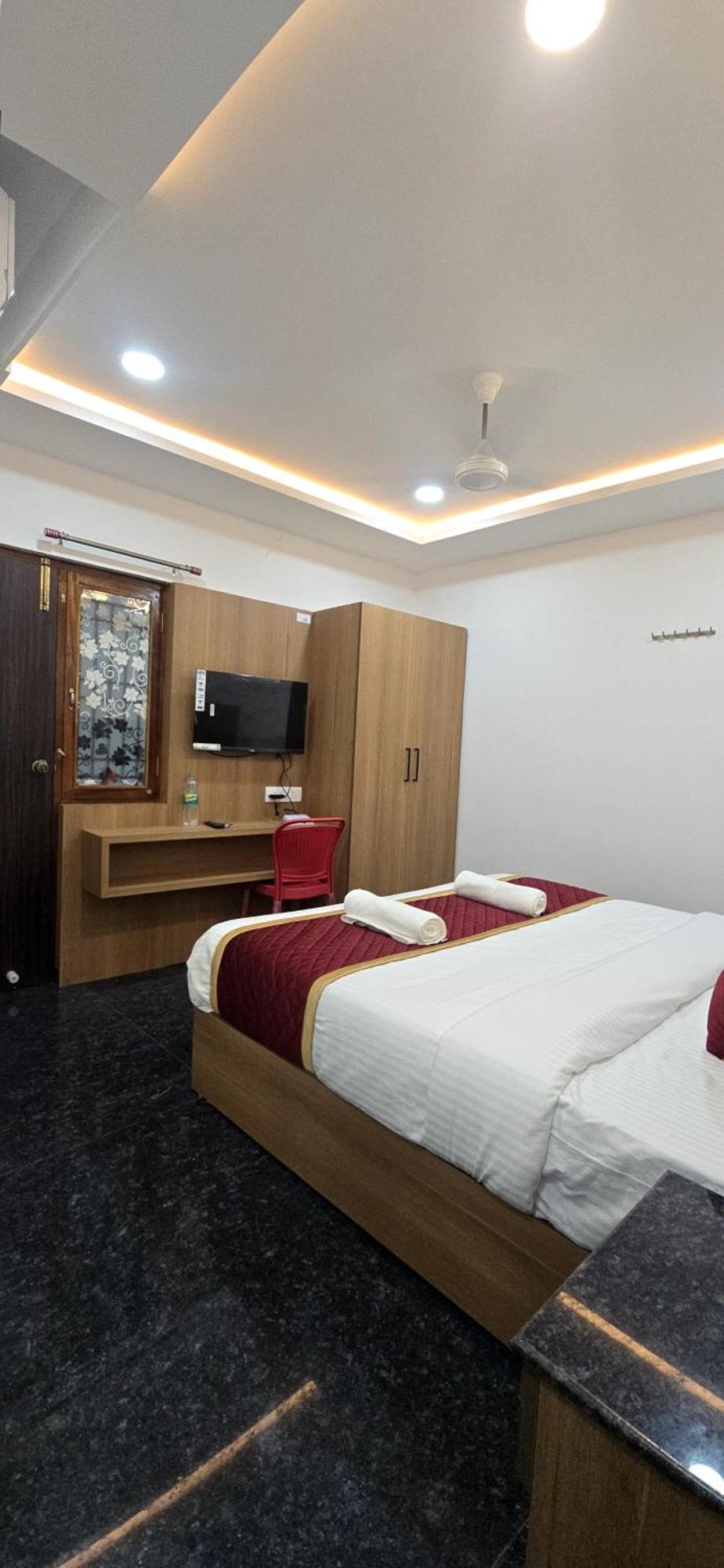 Shreem Sesha Sai Residency Hotel Tiruvannamalai Luaran gambar