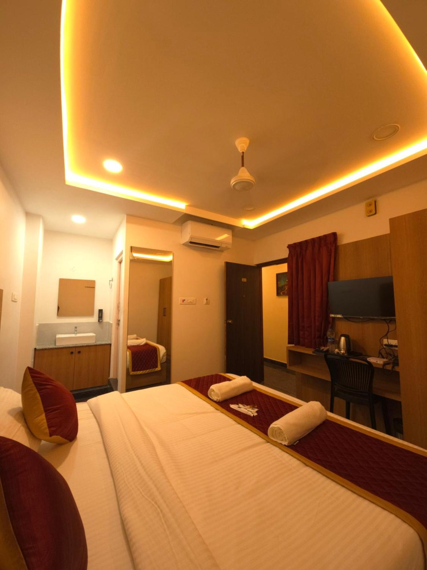 Shreem Sesha Sai Residency Hotel Tiruvannamalai Luaran gambar