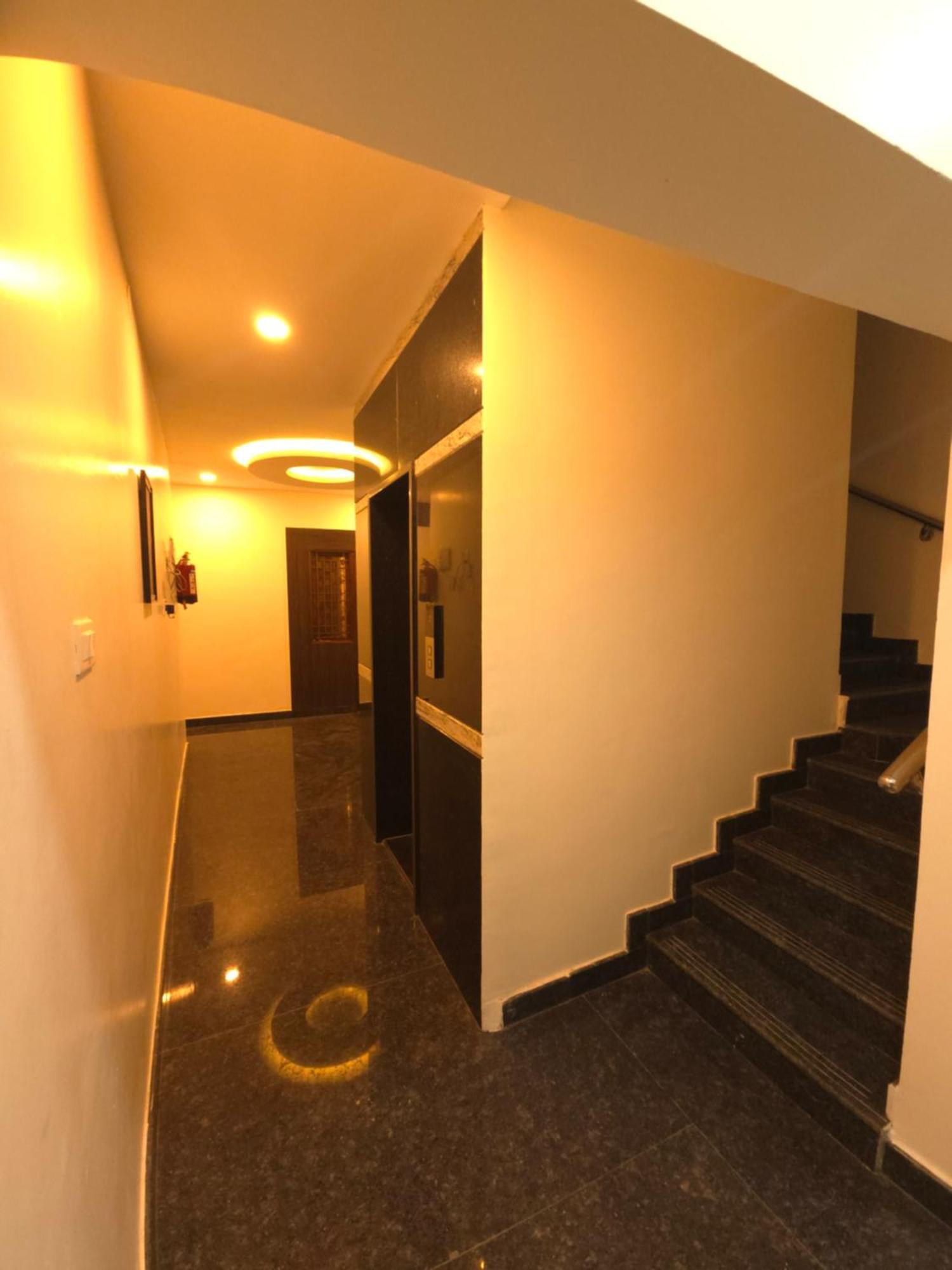 Shreem Sesha Sai Residency Hotel Tiruvannamalai Luaran gambar