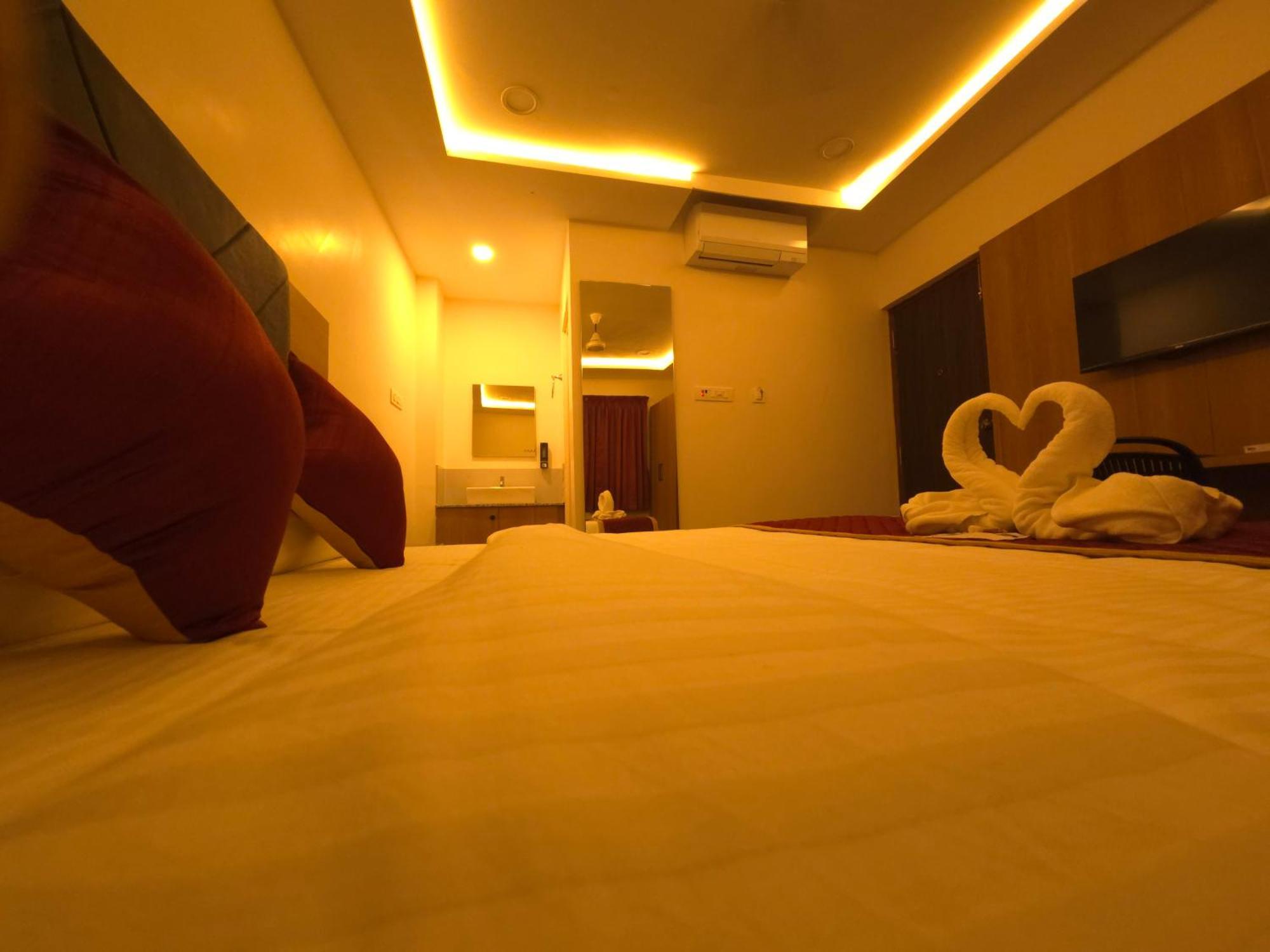 Shreem Sesha Sai Residency Hotel Tiruvannamalai Luaran gambar