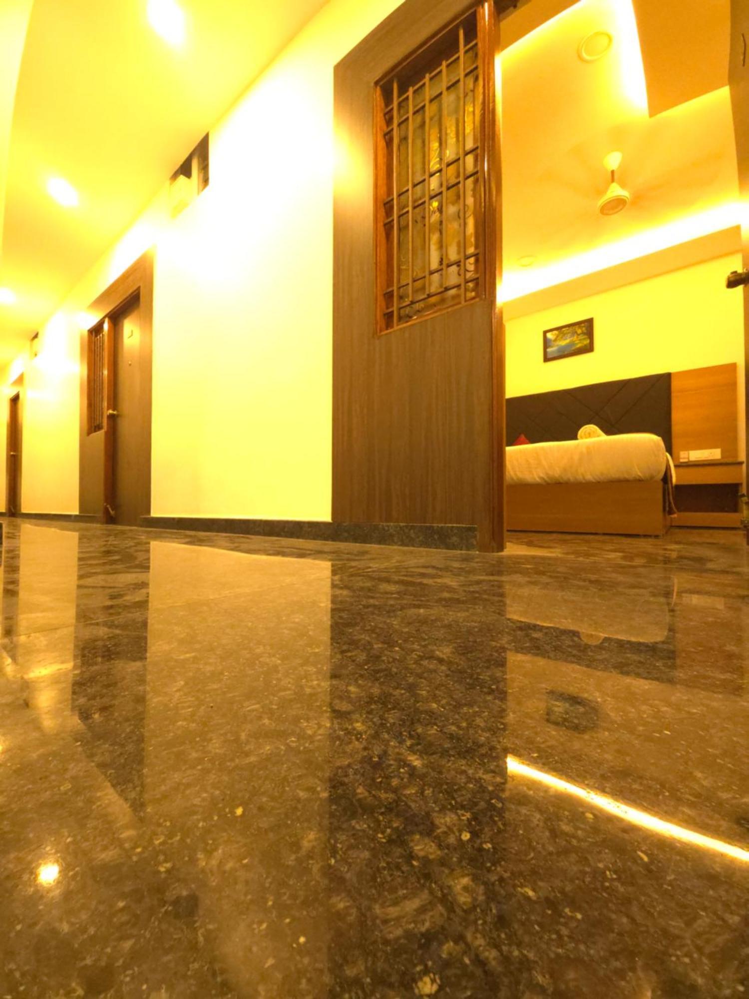 Shreem Sesha Sai Residency Hotel Tiruvannamalai Luaran gambar